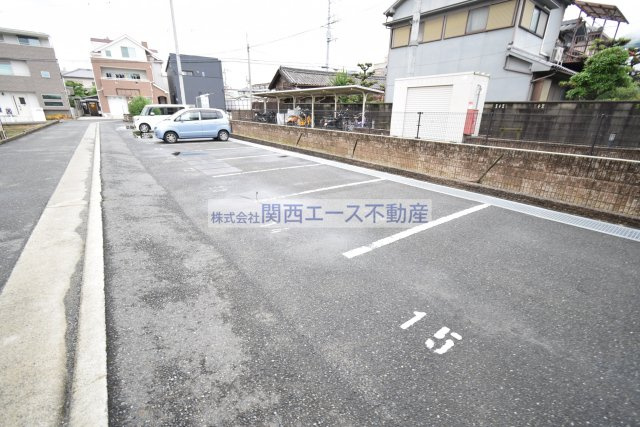 【駐車場】 | レオパレスアベンタ楽音寺