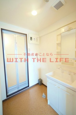 すかる梅満【キャッシュバック対象物件】の洗面所|スペースが確保できる洗面所です