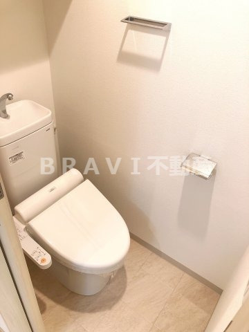 アーバネックス北久宝寺　BRAVI不動産のトイレ|【アーバネックス北久宝寺】トイレです