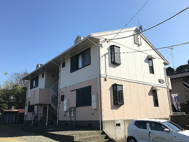ハイツ大久保の外観