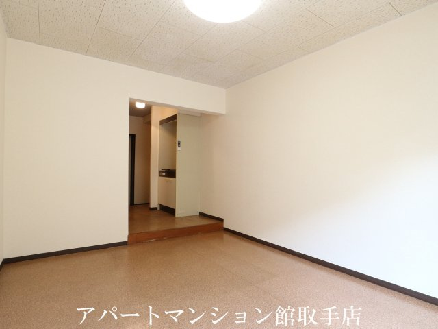 TNサニーハイツの居間・リビング