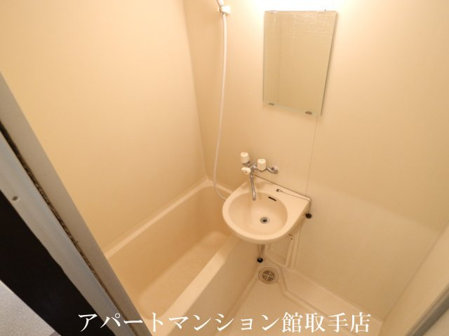 TNサニーハイツの浴室