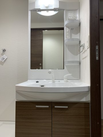 Saint jurien Village（サンジュリアン・ヴィラージュ）の独立洗面台