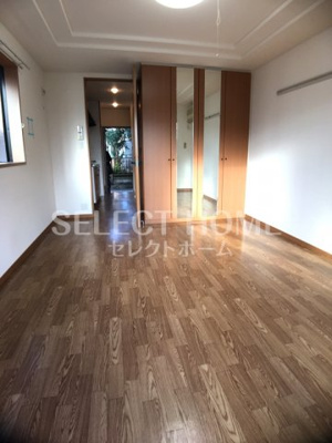 【寝室】 | ブルーサンズ１号館 | 落ち着いて過ごせるお部屋なので、寝室にいかがでしょうか