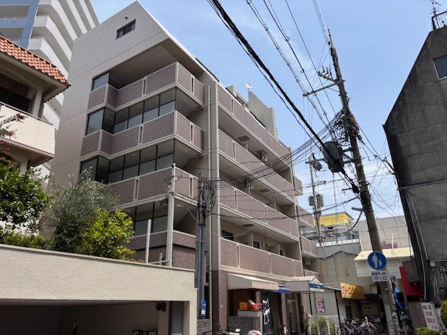 セリバテール伊丹の外観