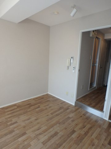 セリバテール伊丹