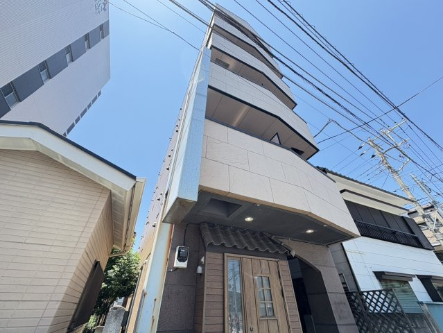 レジデンス16番館の外観