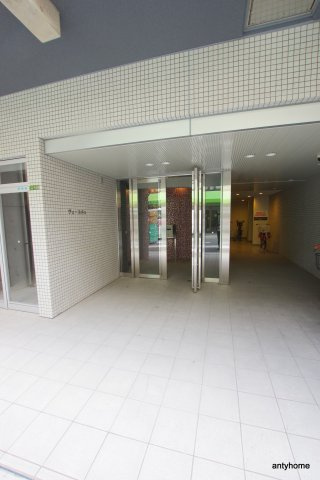 ヴェール同心　仲介手数料無料のエントランス