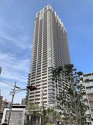 【外観】 | ブランズタワー梅田North | 地上50階建てタワーマンショです！
