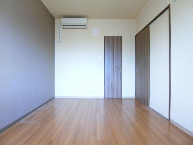メゾン錦Ⅱの寝室