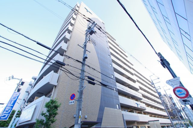 SERENiTE江坂四番館　仲介手数料無料