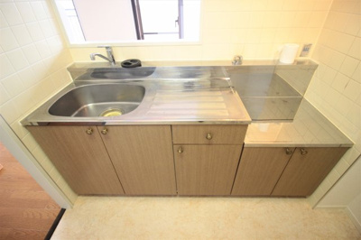 【キッチン】 | アディーレ八尾