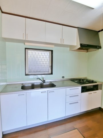 南日当貸家Dのキッチン