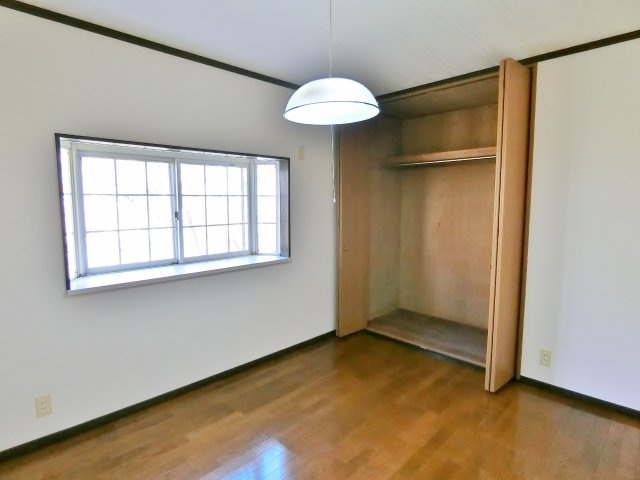 南日当貸家Dの洋室