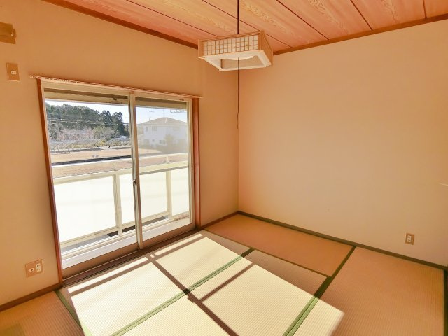 南日当貸家Dの和室