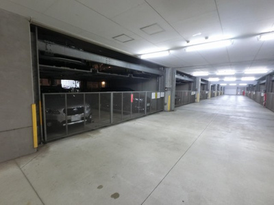 【駐車場】 | ライオンズヴィアーレ横濱ベイ壱番館 | 機械式駐車場です。