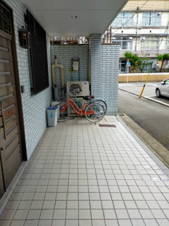 【エントランス】