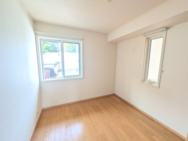 有馬5丁目戸建Aの洋室