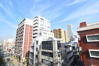 【展望】 | 物件のお問い合わせは、 ０１２０－７００－９６８までお気軽にどうぞ！
バルコニーからの眺望