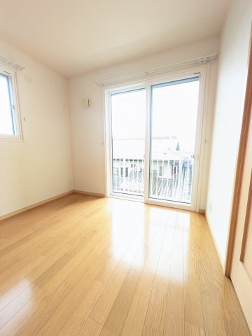 有馬5丁目戸建Bの寝室