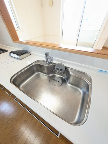 有馬5丁目戸建Bのキッチン