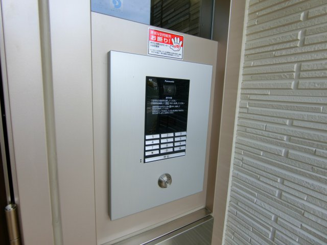 シャーメゾンオークのエントランス