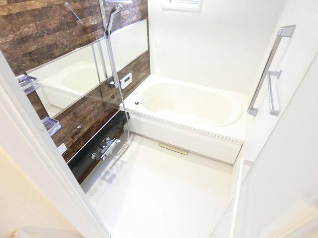 シャーメゾンオークの浴室