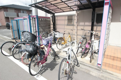 【その他共用部分】 | ヴィブレ・ハイム | ☆屋根付き駐輪場☆