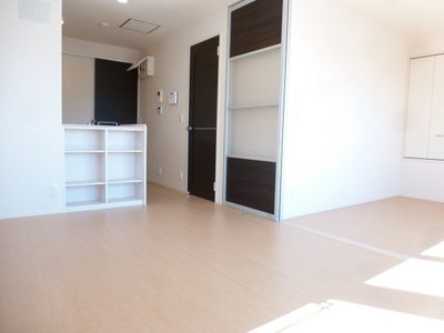 【居間・リビング】 | ヒルサイド テラス Ｃ | リビングです。