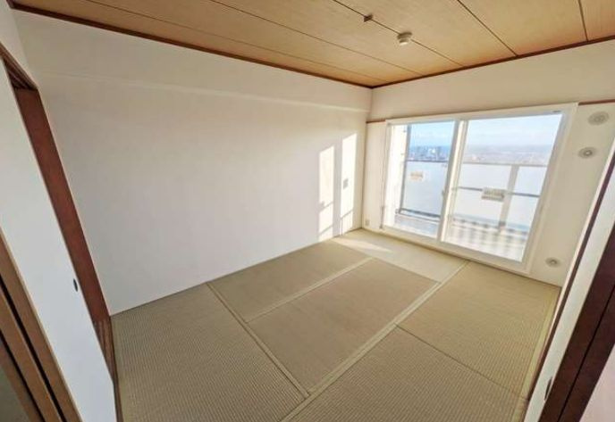 コープ野村高取台の和室