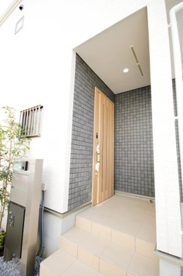 【外観：施工例】 | 新和2丁目東栄2棟 1号棟