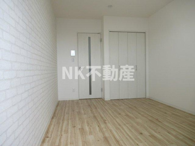 【居間・リビング】 | ノイヴェル長瀬（長瀬賃貸） | 洋室です