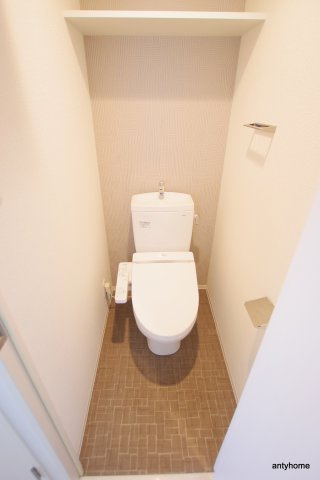 エスリード新福島　仲介手数料無料のトイレ