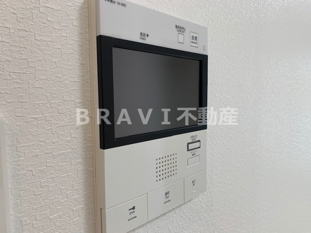 GAUDI（ガウディ）　BRAVI不動産のセキュリティ|【GAUDI（ガウディ）】モニター付インターホン