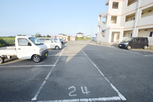 【駐車場】 | 駐車場です