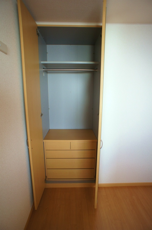 ファインコート北野I【10,000円キャッシュバック対象物件】の収納|たっぷりとした収納スペースです