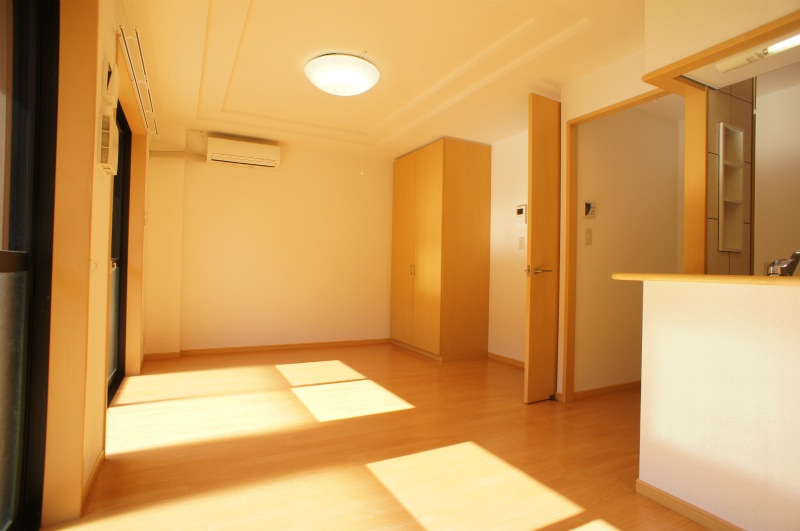 ファインコート北野I【10,000円キャッシュバック対象物件】の居間・リビング|おしゃれなリビングです