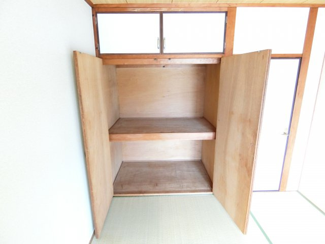 末広マンションの収納