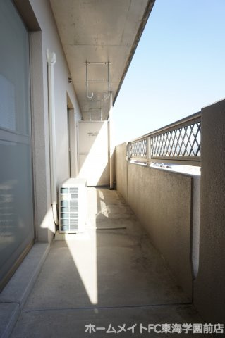 熊本市北区鶴羽田４丁目の賃貸マンションのバルコニー