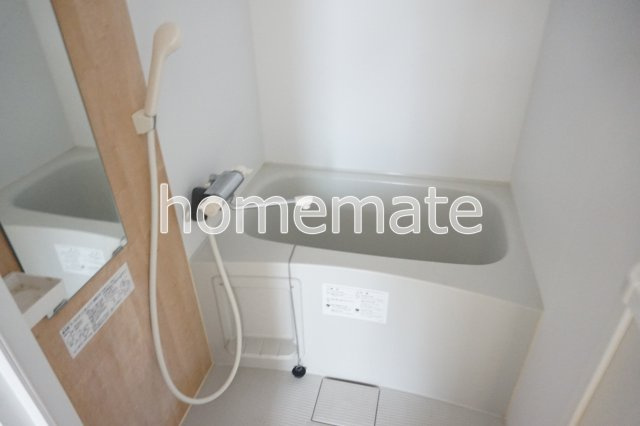 熊本市中央区琴平２丁目のアパートの浴室