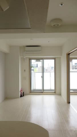 オルフェアレジデンス難波の内装