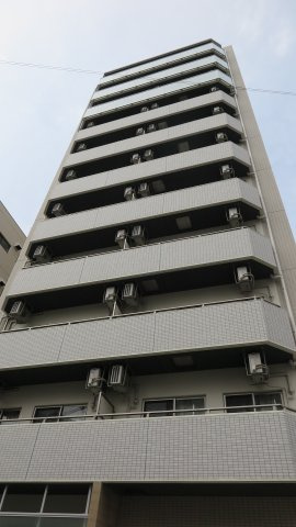 オルフェアレジデンス難波の外観