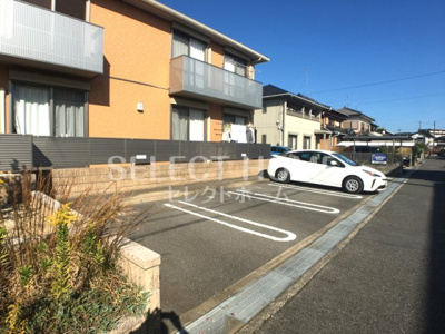 【駐車場】 | ヴィラ・ルミエール | カースペースがあります
