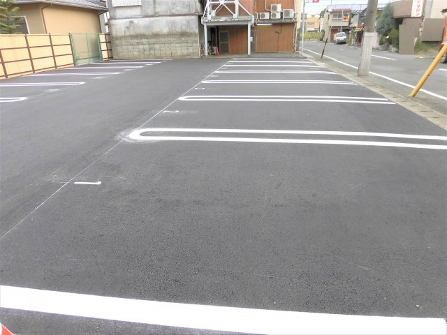 大垣市南高橋町パーキングの駐車場
