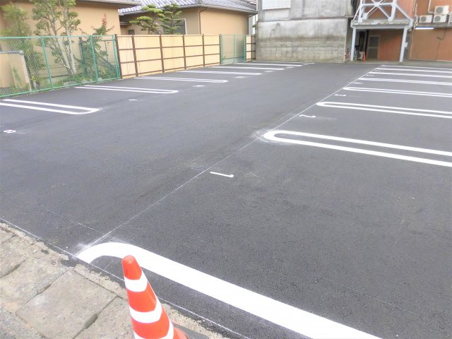 大垣市南高橋町パーキングの駐車場