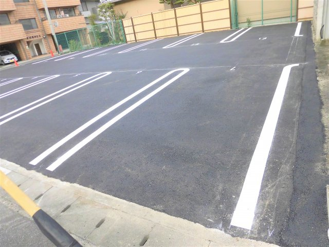 大垣市南高橋町パーキングの駐車場
