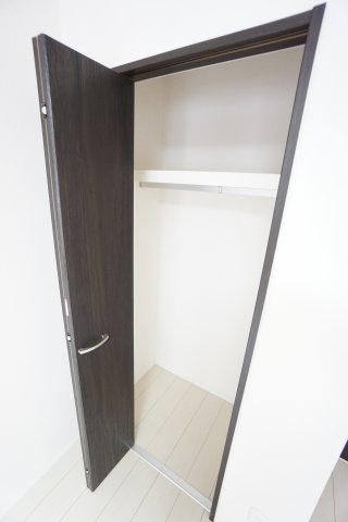 【収納】 | グランフェリオ都賀 | ※同物件、同タイプの写真です。