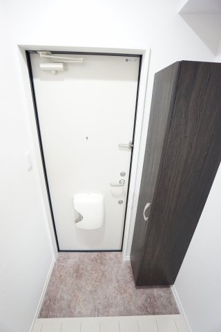 【玄関】 | グランフェリオ都賀 | ※同物件、同タイプの写真です。