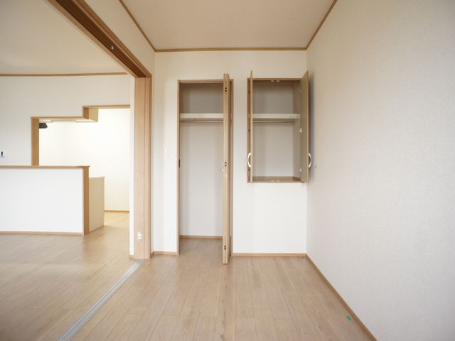 【収納】 | ウィンディタウン貝島Ⅱ | お部屋がスッキリ！充実収納付きです♪