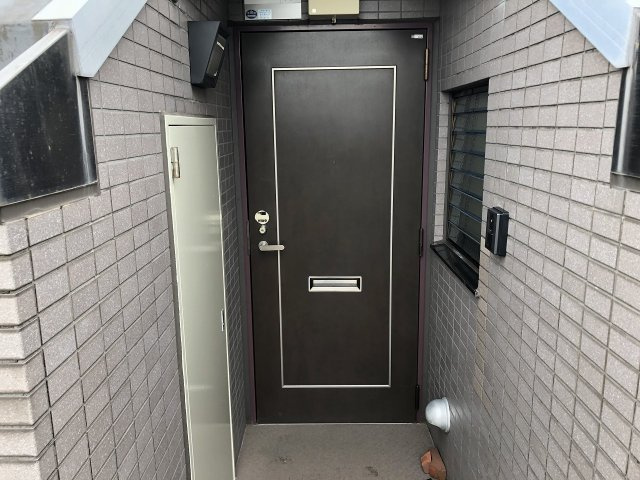 コーポラス花見川の玄関
